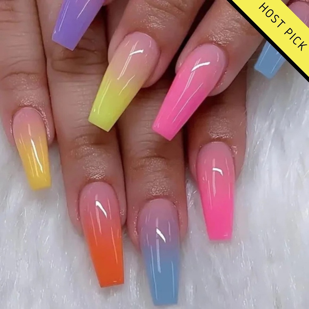 HP | Press On Nails